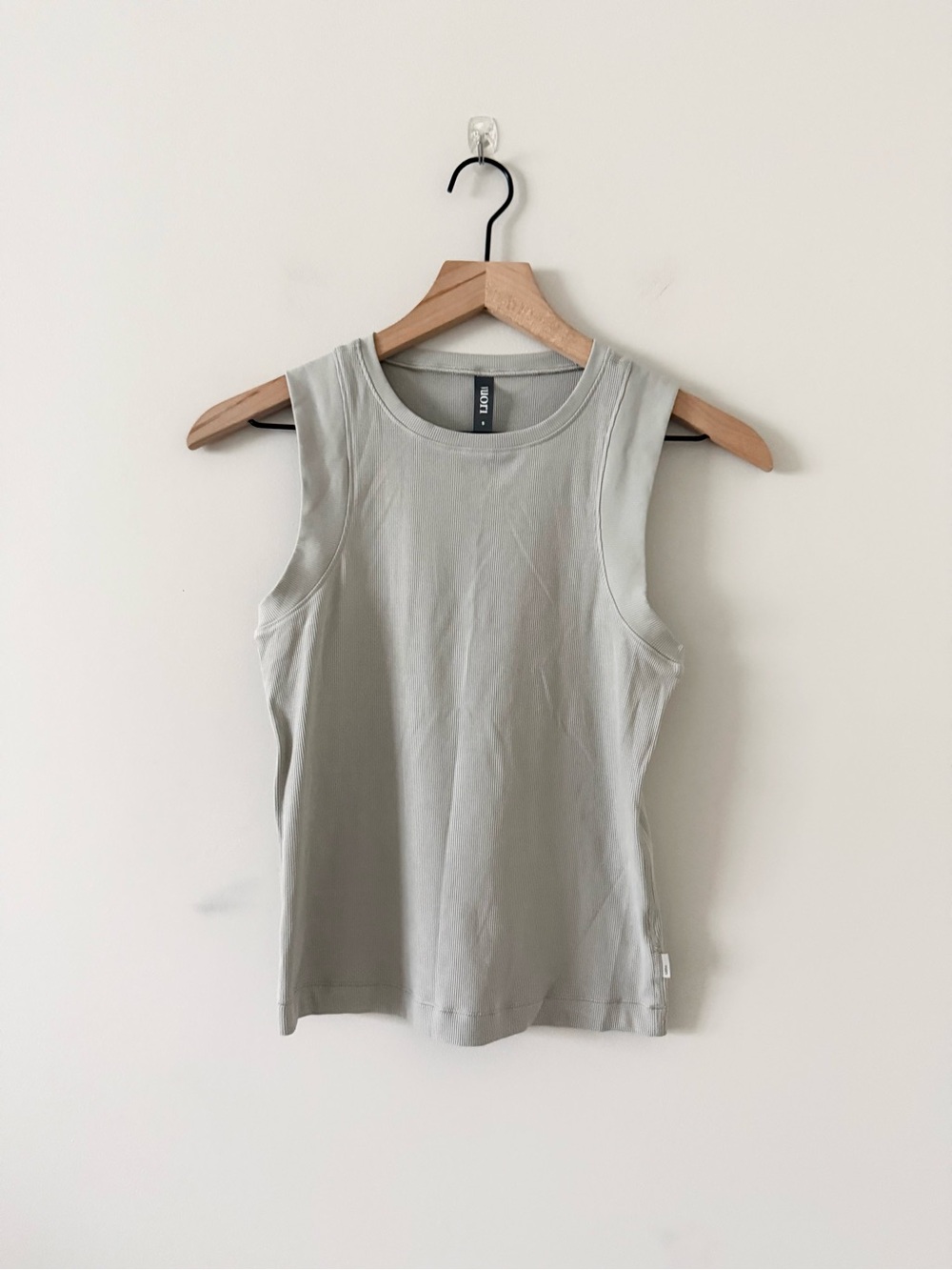 Vuori Ribbed Knit High Neck Sleeveless Tank Top - Light Sage Gray Size S